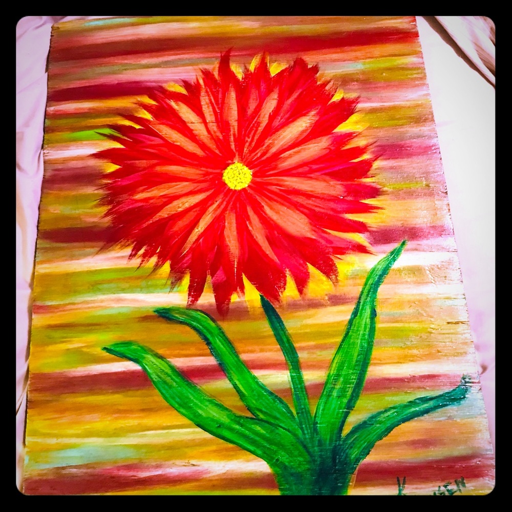 Hand Painted Daisy